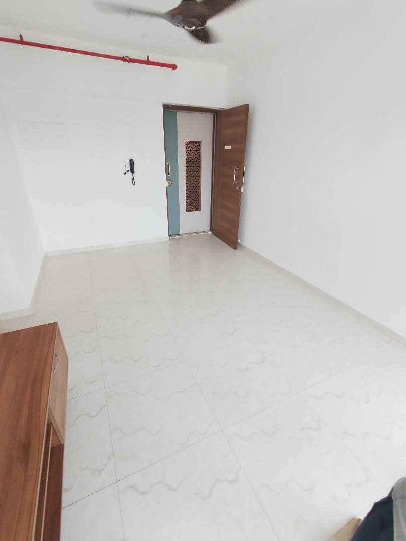 1 BHK Apartment For Rent in JP Eminence