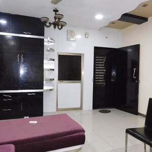 Furnished Amenities in 2 BHK Apartment at Sarswati Building, Cawasji Patel Tank – for Rent