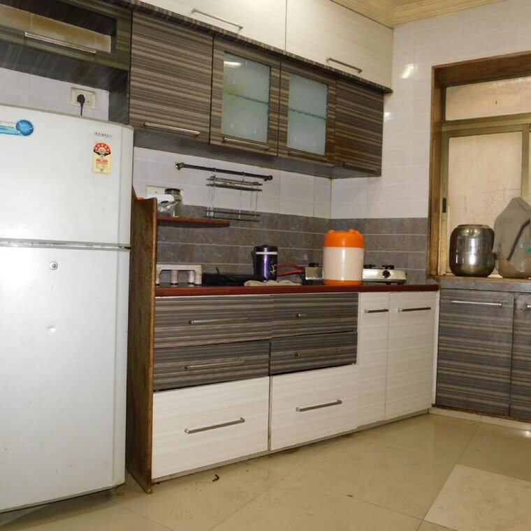 Kitchen, sarswati-building 2 Bedroom 900 Sq.Ft. Apartment In Cawasji Patel Tank Mumbai 8675408