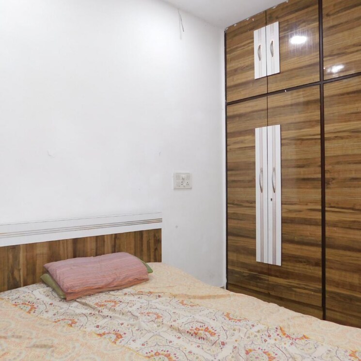 Room, sarswati-building 2 Bedroom 900 Sq.Ft. Apartment In Cawasji Patel Tank Mumbai 8675408