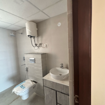 Bathroom in 3 BHK Apartment at Rishita Manhattan, Gomti Nagar – for Rent