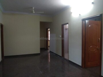 Room in 2 BHK Independent House at Rt Nagar – for Rent