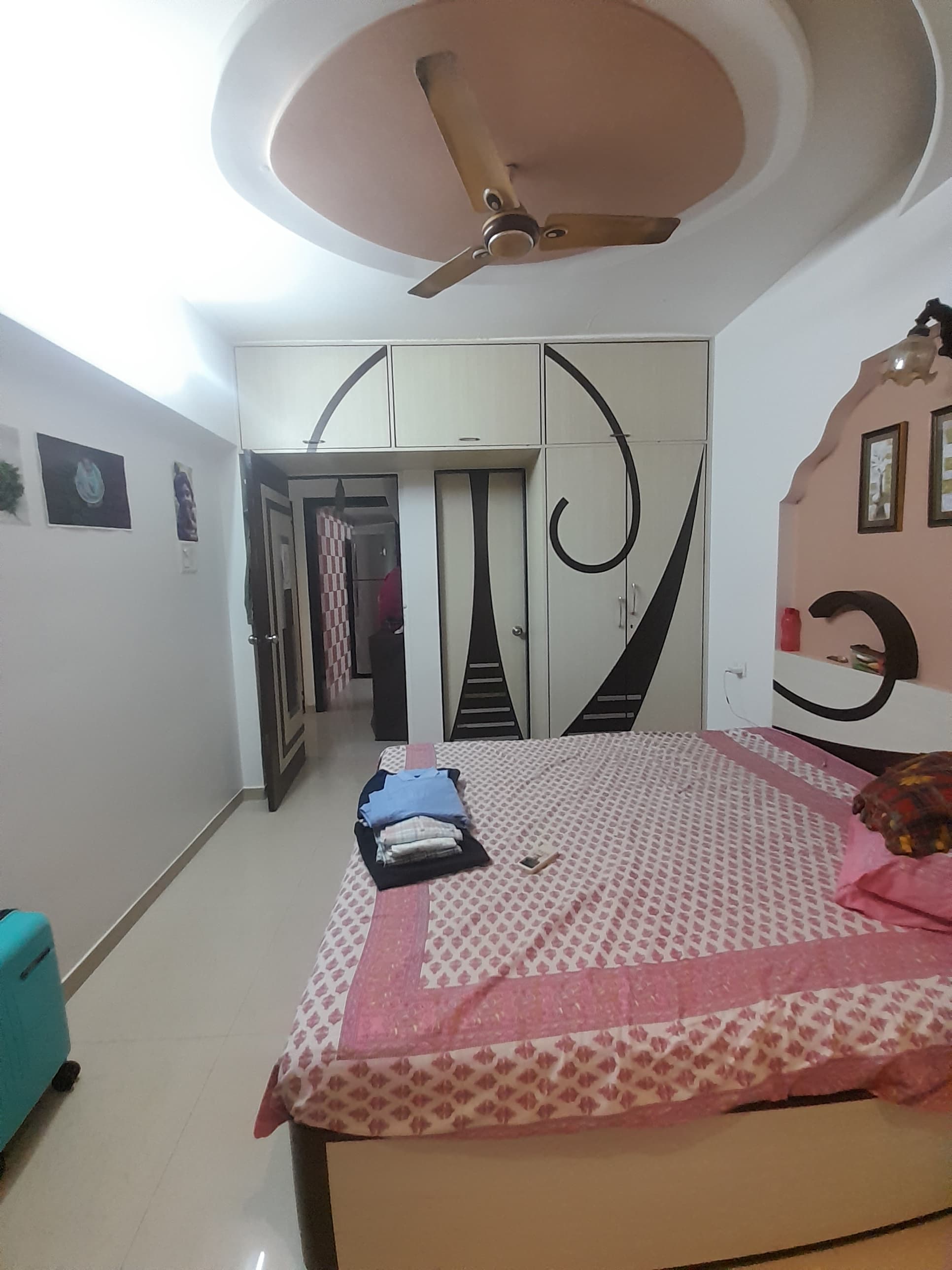 3 BHK + Pooja Room Apartment For Rent in Anmol Tower Goregaon West