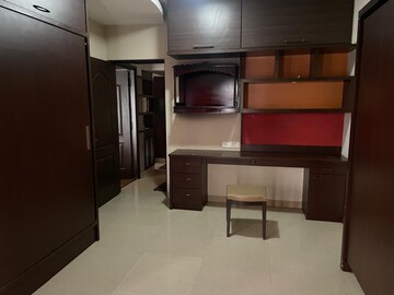 Living Room in 3 BHK Apartment at Goregaon West – for Rent