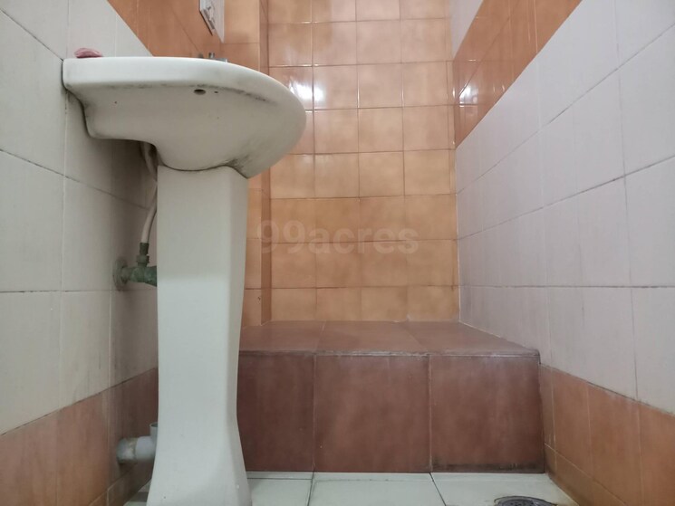 Bathroom, rt nagar 2 Bedroom 920 Sq.Ft. Independent House In Rt Nagar Bangalore 8675475