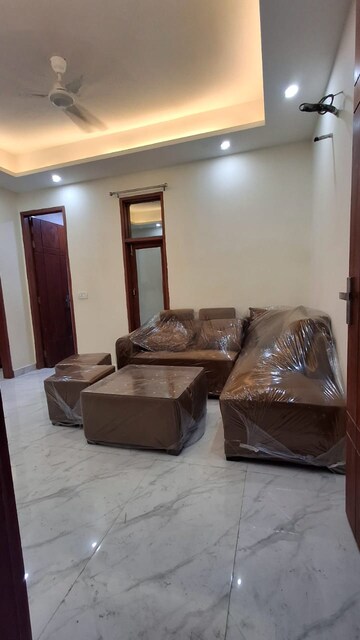 Living Room in 1 BHK Builder Floor at Freedom Fighters Enclave – for Rent