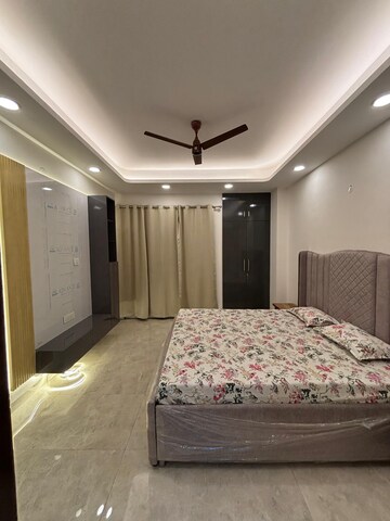 Bedroom in 3 BHK Builder Floor at Ansal Sushant Lok I, Sector 43 – for Rent