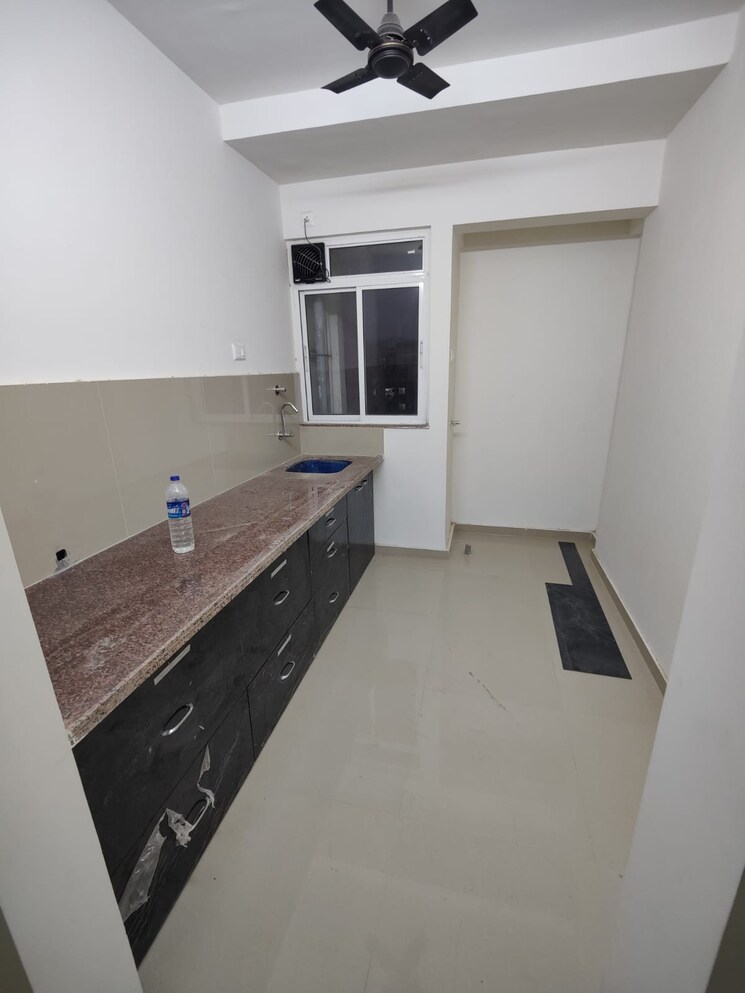 Kitchen, puranik-city 1 Bedroom 450 Sq.Ft. Apartment In Kasarvadavali Thane 8675524