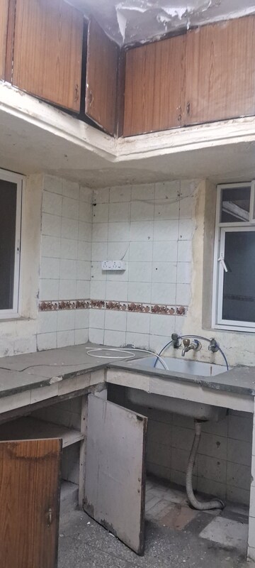 Kitchen in 2.5 BHK Apartment at Sarita Vihar – for Sale