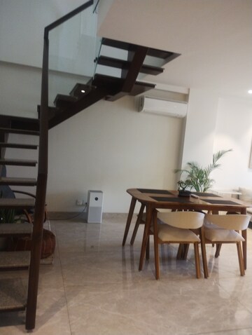 Staircase in 3 BHK Builder Floor at Ansal Sushant Lok I, Sector 43 – for Rent