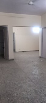 2.5 BHK + Extra Room 1800 Sq.Ft. Apartment in Sarita Vihar PockeT-L Rwa