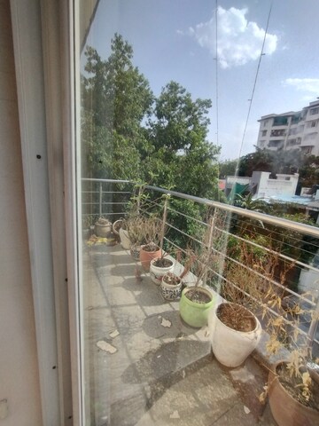 Balcony in 3 BHK Builder Floor at Ansal Sushant Lok I, Sector 43 – for Rent