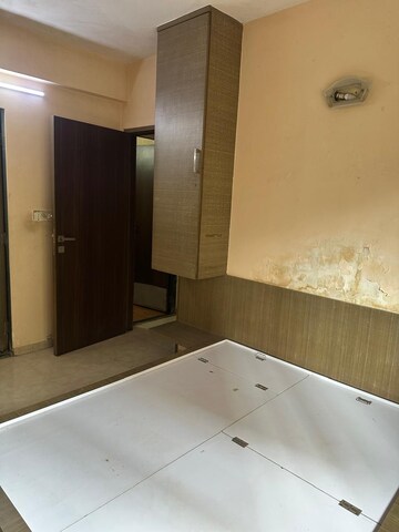 Master Bedroom in 1 BHK Apartment at Lodha Paradise, Majiwada – for Rent