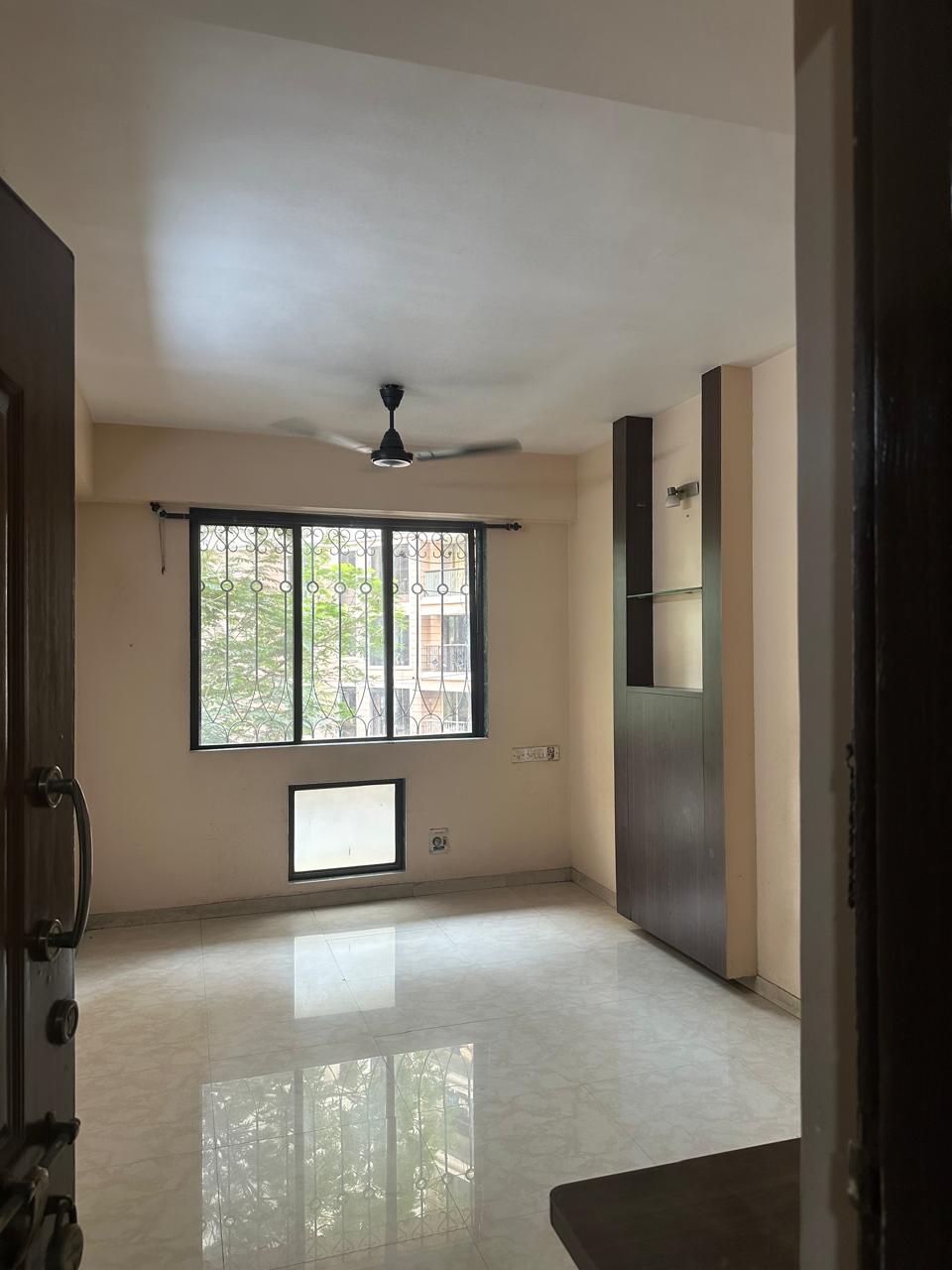 1 BHK + Extra Room Apartment For Rent in Lodha Paradise