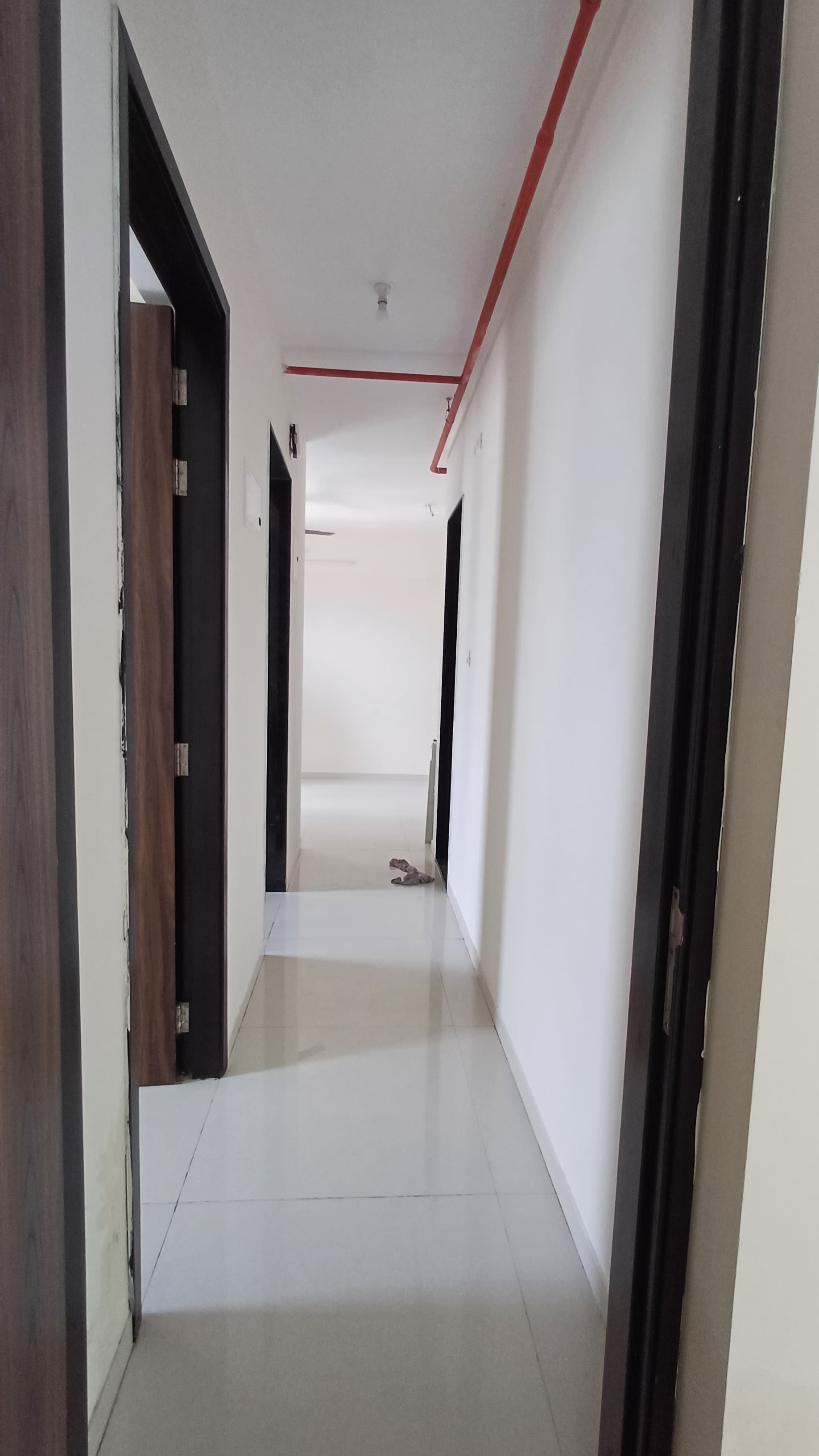 2 BHK + Pooja Room,Extra Room Apartment For Rent in Sheth Zuri