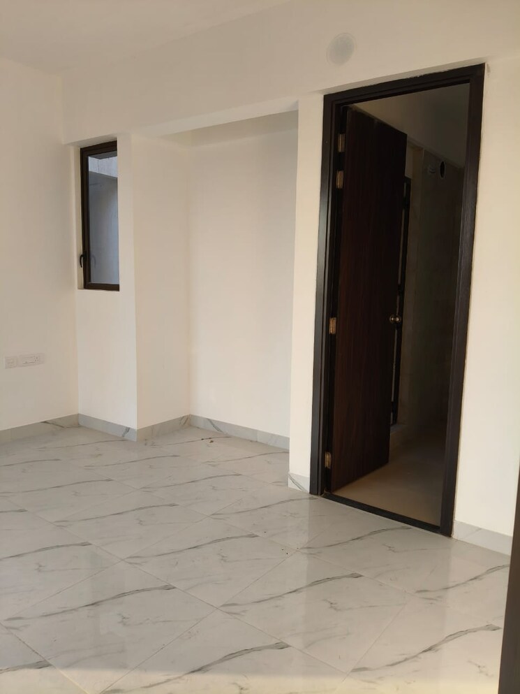 Bedroom, raymond-realty-phase-ii 2 Bedroom 635 Sq.Ft. Apartment In Pokhran Road No Two Thane 8675607