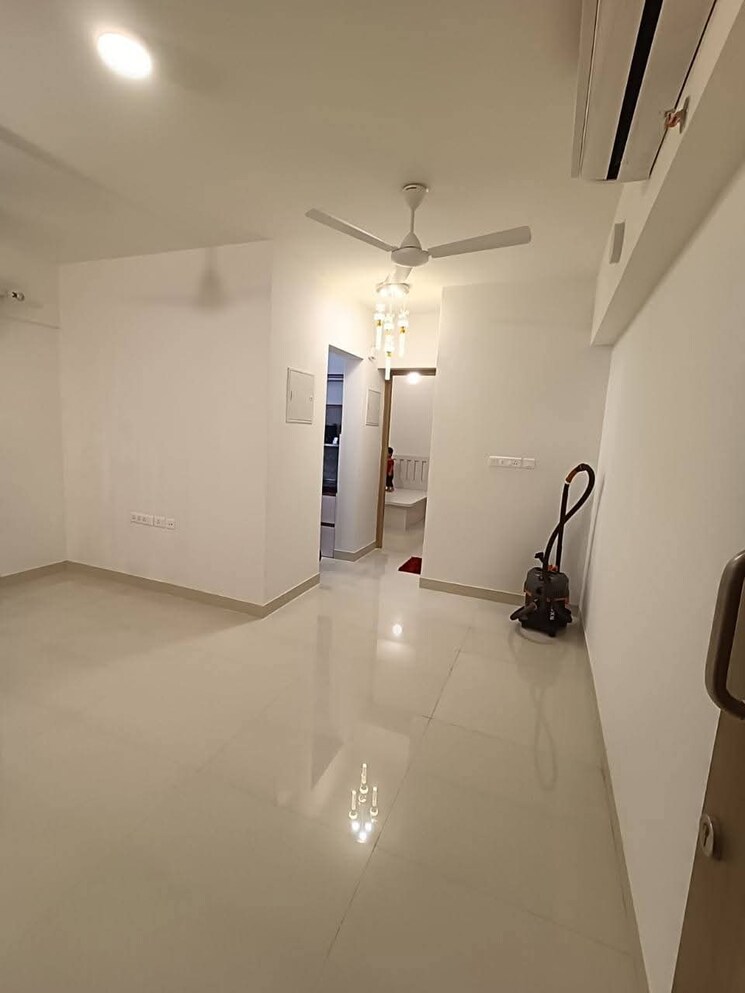 Bathroom, ashar-axis 1 Bedroom 462 Sq.Ft. Apartment In Majiwada Thane 8675608