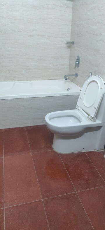 Bathroom in 3 BHK Apartment at City Center Banjara Hills, Banjara Hills – for Rent