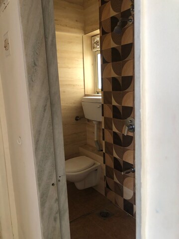 Master Bedroom in 1 BHK Apartment at Riddhi Garden, Malad East – for Rent