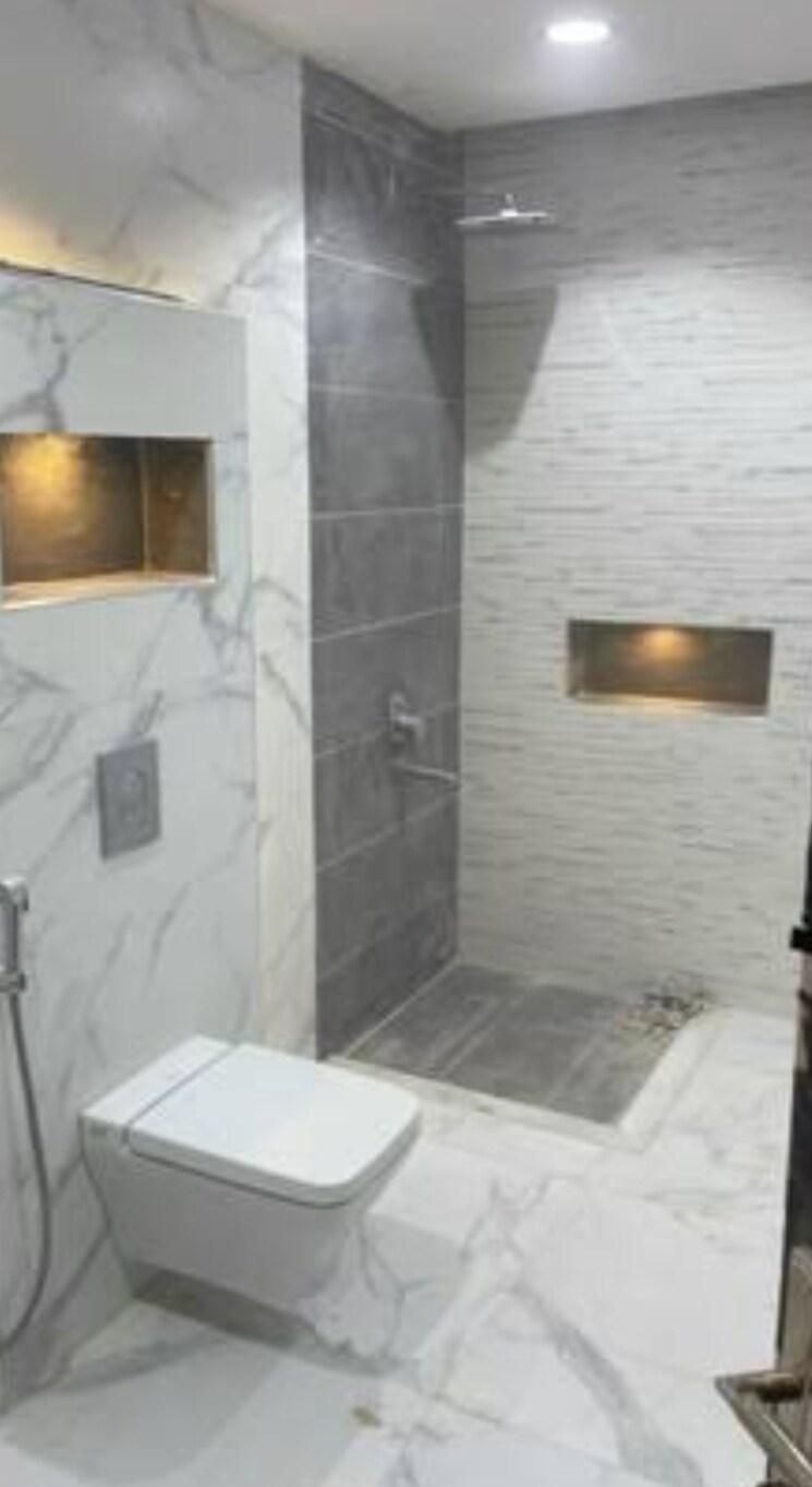 Bathroom, khanpur 2 Bedroom 700 Sq.Ft. Builder Floor In Khanpur Delhi 8675635