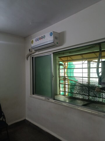 Room in 1 RK Apartment at Chanchal Smruti CHS, Wadala West – for Rent