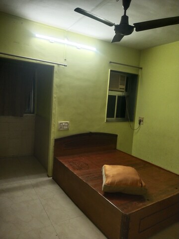 Bedroom in 2 BHK Apartment at Shiv Srushti Apartments, Kurla East – for Rent