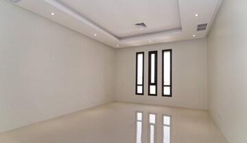 Room in 2 BHK Apartment at Omkar Meridia, Kurla West – for Rent