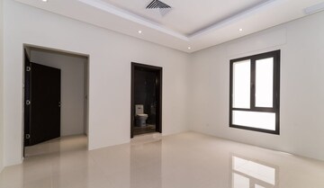Room in 2 BHK Apartment at Omkar Meridia, Kurla West – for Rent