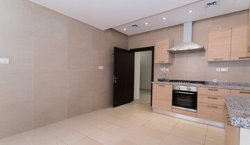Room in 2 BHK Apartment at Omkar Meridia, Kurla West – for Rent