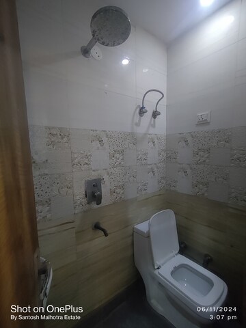 Bathroom in 2 BHK Builder Floor at Nawada – for Rent