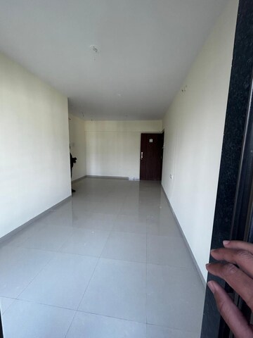 1.5 BHK Apartment For Rent in Mandar Glenmark, Kharigaon
