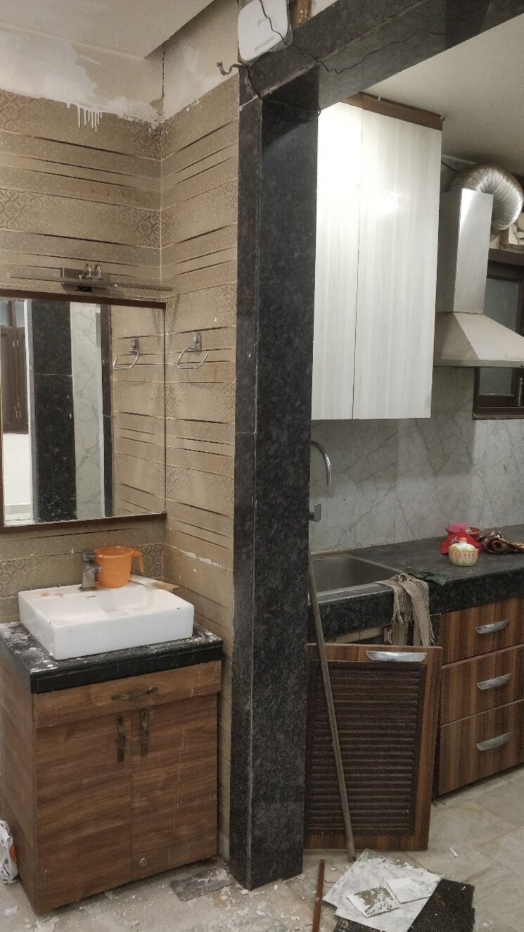Kitchen, mehrauli 2 Bedroom 78 Sq.Yd. Builder Floor In Mehrauli Delhi 8675681