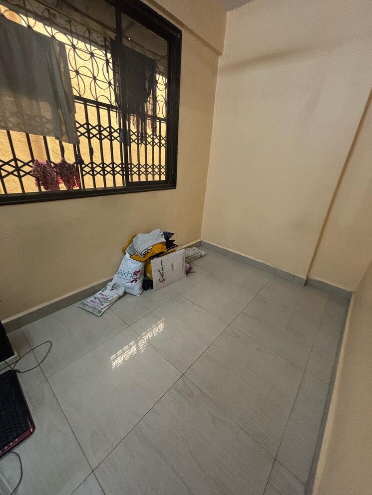 Balcony, pratiksha-apartments-kalwa 1 Bedroom 400 Sq.Ft. Apartment In Kalwa Thane 8675704