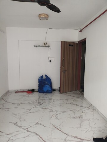 Room in 1 BHK Apartment at Star Sayba Residency, Kurla East – for Rent