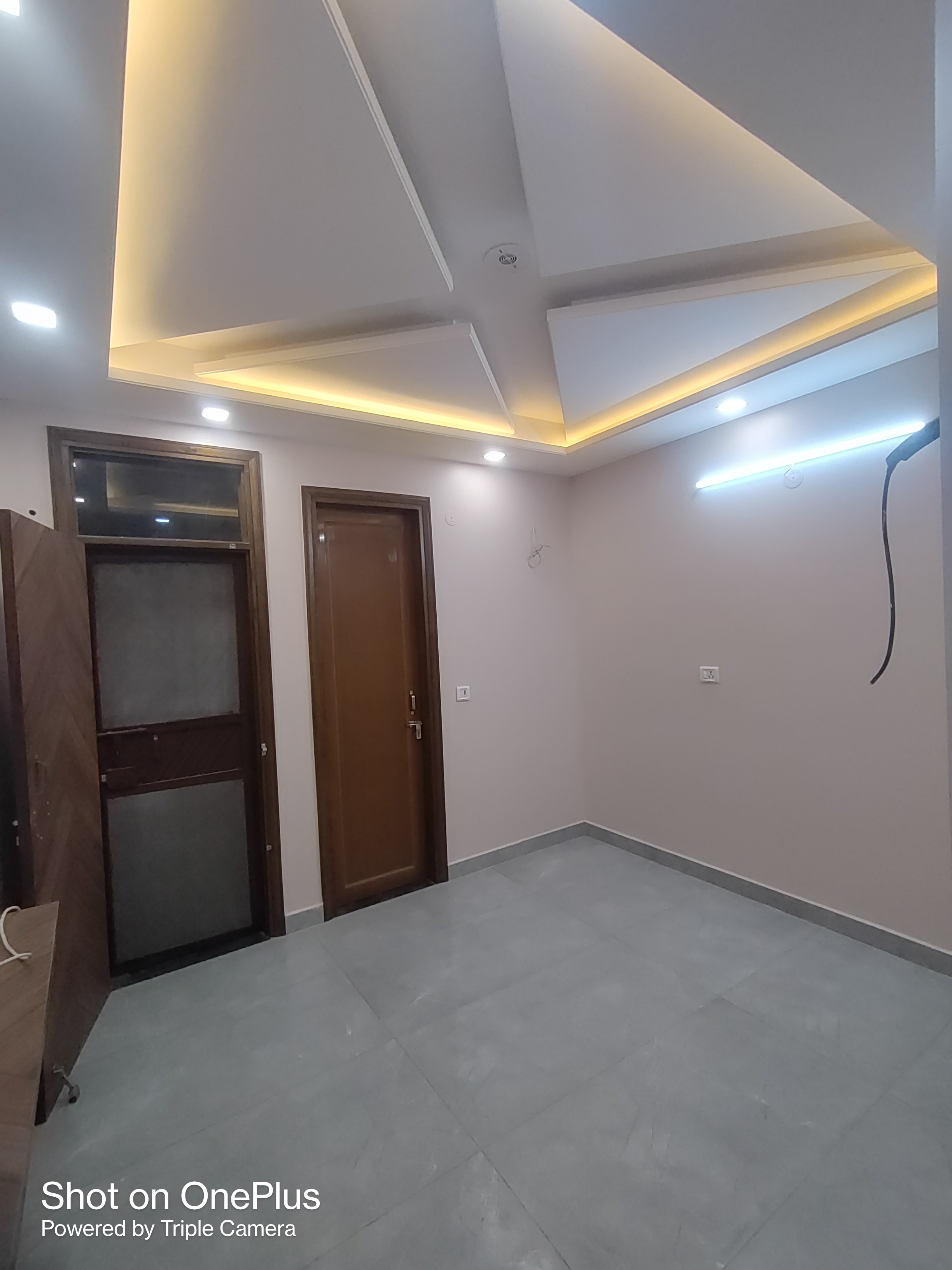 3 BHK Builder Floor For Rent in Dwarka Mor