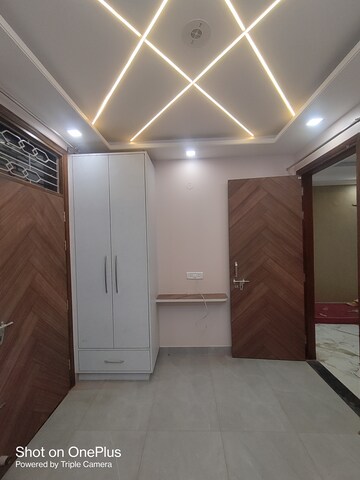 Bedroom in 3 BHK Builder Floor at Dwarka Mor – for Rent
