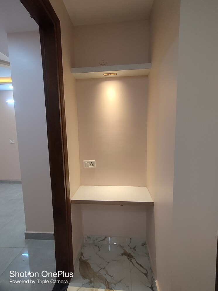 undefined, dwarka mor 3 Bedroom 120 Sq.Yd. Builder Floor In Dwarka Mor Delhi 8675706