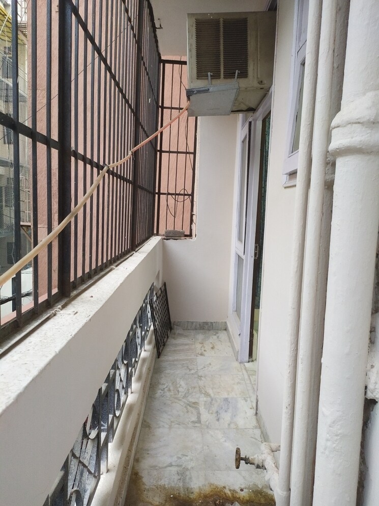 Balcony, kalkaji 3 Bedroom 1900 Sq.Ft. Builder Floor In Kalkaji Delhi 8675705