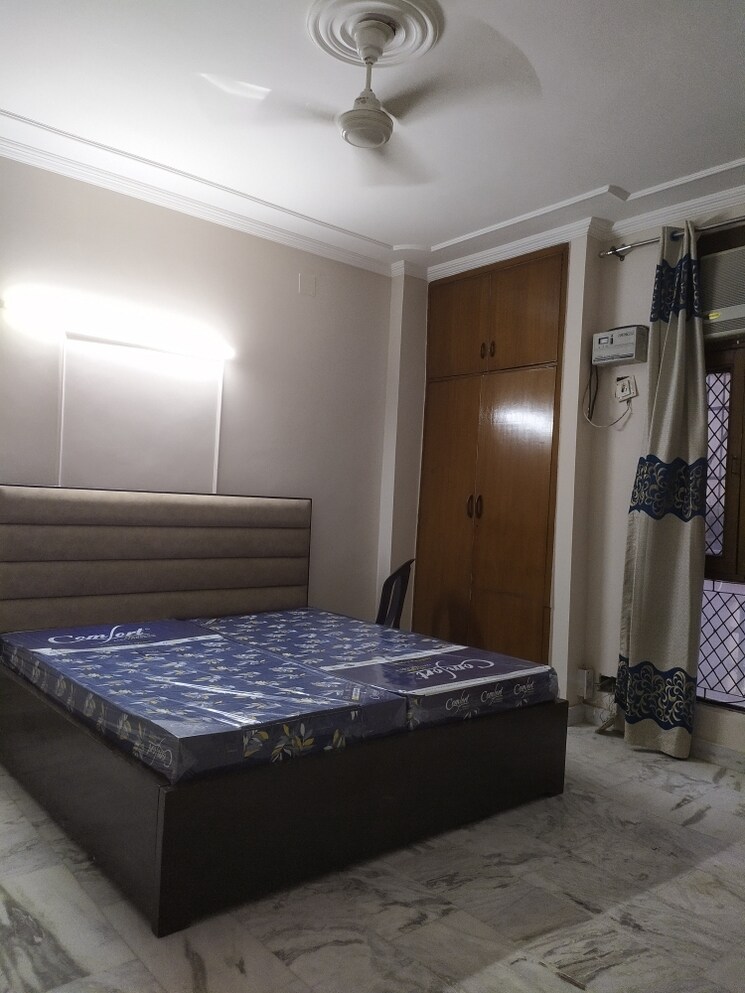 Bedroom, kalkaji 3 Bedroom 1900 Sq.Ft. Builder Floor In Kalkaji Delhi 8675705