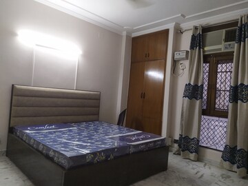 Bedroom in 3 BHK Builder Floor at Kalkaji – for Rent