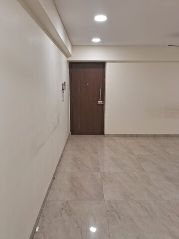 Room in 2 BHK Apartment at Santacruz East – for Rent