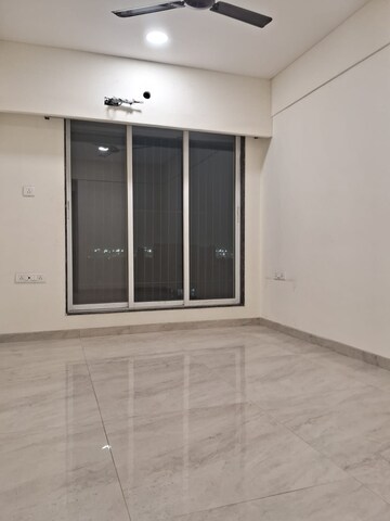 Room in 2 BHK Apartment at Santacruz East – for Rent