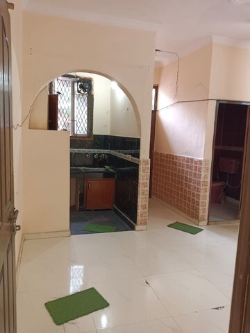 1 BHK Builder Floor For Rent in Lajpat Nagar 4
