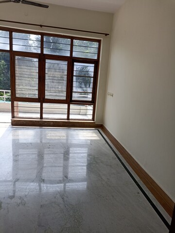 3.5 BHK Builder Floor For Rent in RWA Apartments Sector 40, Sector 40