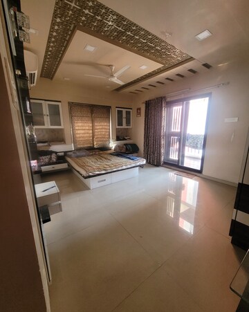 Room in 3.5 BHK Apartment at Pebbles I, Bavdhan – for Rent