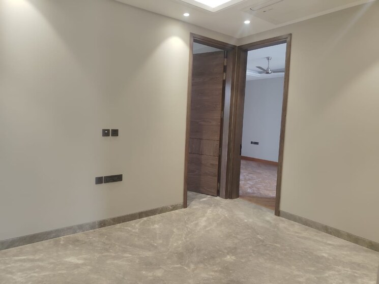 Room, boutique-residential-apartments-a-7-1 4 Bedroom 400 Sq.Yd. Builder Floor In Vasant Vihar Delhi 8675762
