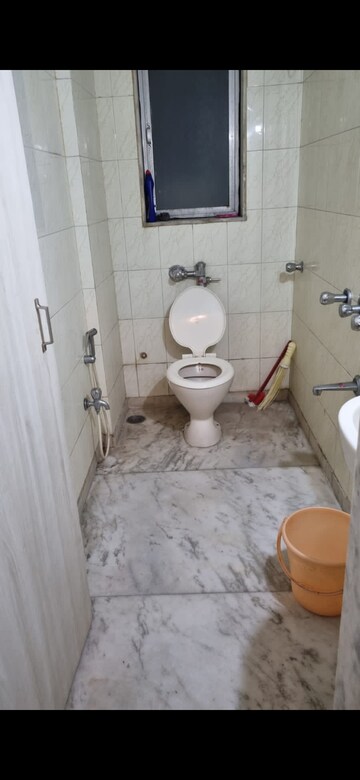 Bathroom in 2 BHK Apartment at Santacruz East – for Rent