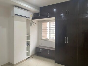 Room in 3 BHK Apartment at Greenmark Galaxy, Kondapur – for Rent