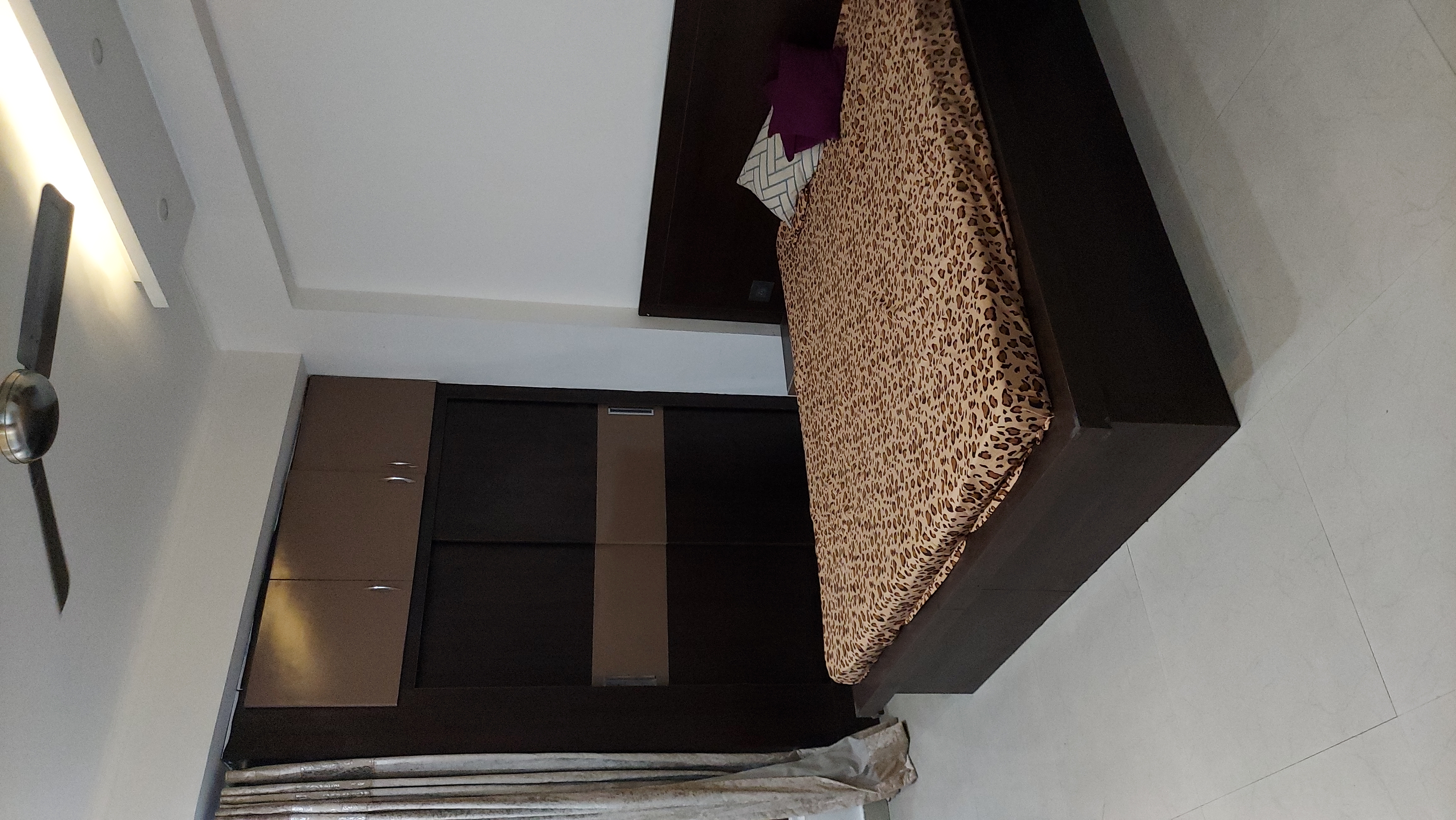 3 BHK + Extra Room Apartment For Rent in Supertech Ecovillage I