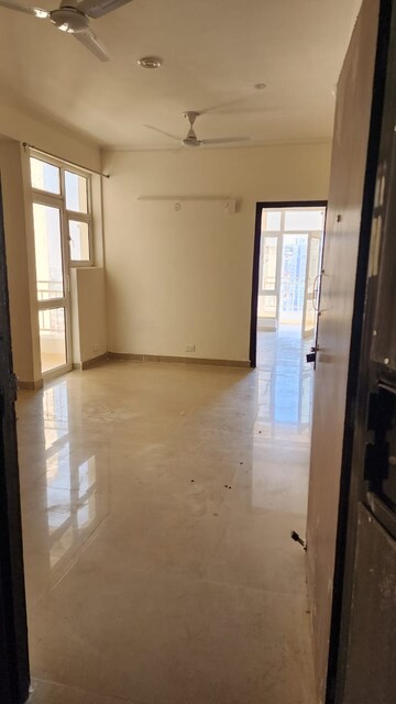 2 BHK Apartment For Rent in Supertech Ecovillage I, Sector 1 Greater Noida